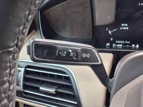 Used 2019 Lincoln Navigator Reserve AWD/4WD image 19