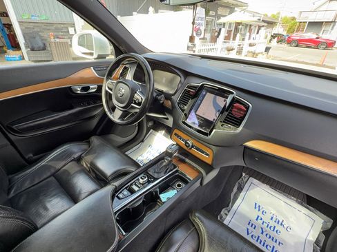 Used 2017 Volvo XC90 T6 Inscription w/ Vision Package AWD/4WD image 23