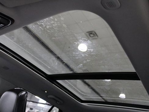 Used 2023 Jeep Grand Cherokee 4WD 4xe image 16