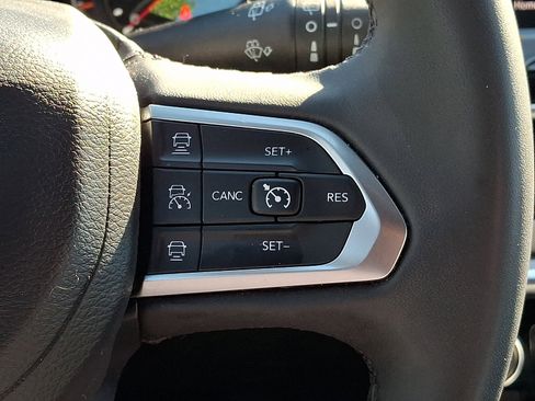 Used 2024 Jeep Compass Limited AWD/4WD image 21