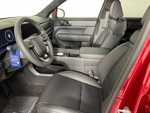 New 2026 Hyundai Santa Fe Calligraphy image 2