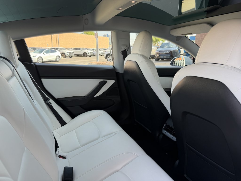 Used 2021 Tesla Model 3 Standard Range Plus RWD image 38