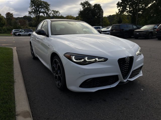New 2026 Alfa Romeo Giulia AWD w/ Driving Assist Package image 2