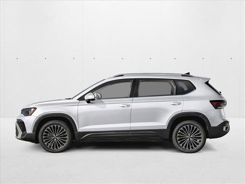 New 2026 Volkswagen Taos SE FWD image 3