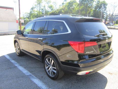 Used 2016 Honda Pilot Touring image 39