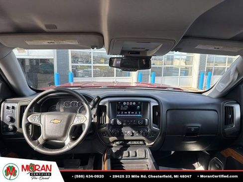 Used 2018 Chevrolet Silverado 1500 High Country AWD/4WD image 14