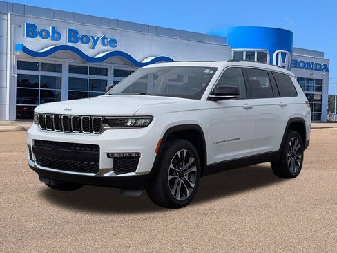 Used 2024 Jeep Grand Cherokee L Limited image 7