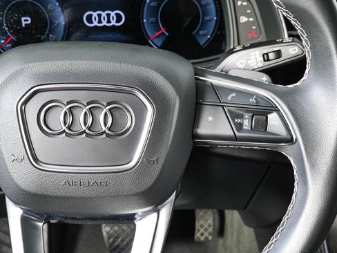 Used 2023 Audi Q8 Premium Plus w/ Premium Plus Package AWD/4WD image 12