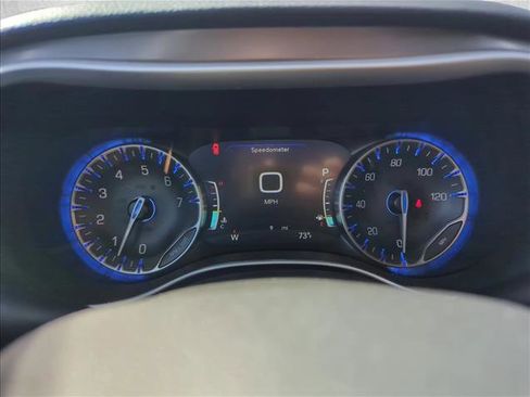 New 2026 Chrysler Pacifica Select FWD image 10