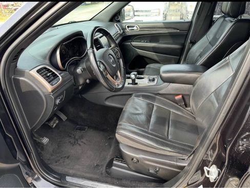 Used 2015 Jeep Grand Cherokee Overland w/ Advanced Technology Group AWD/4WD image 10