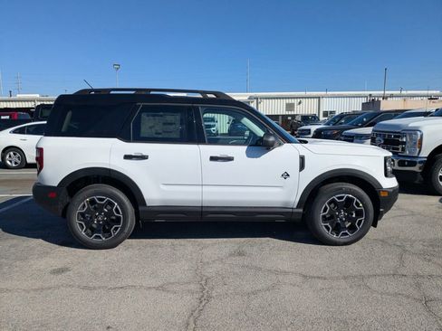 New 2026 Ford Bronco Sport Outer Banks w/ Outer Banks Tech Package+ image 3