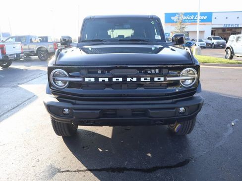 New 2025 Ford Bronco Outer Banks image 12