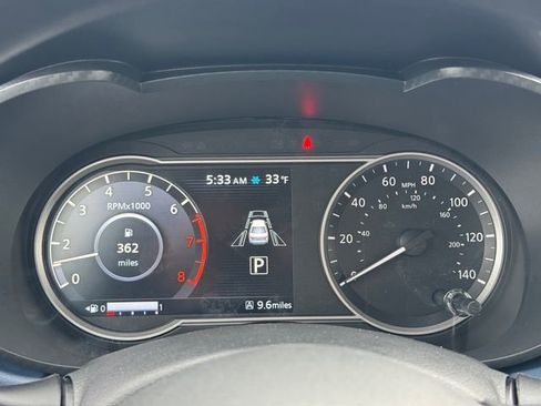 New 2025 Nissan Versa SV FWD image 18