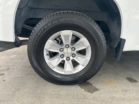 Used 2023 Chevrolet Silverado 1500 LT RWD image 24
