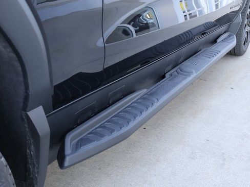 New 2026 GMC Sierra EV Elevation w/ Premium Package image 34