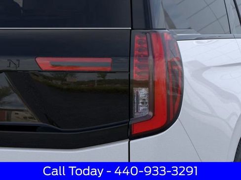 New 2026 Ford Expedition Platinum image 24