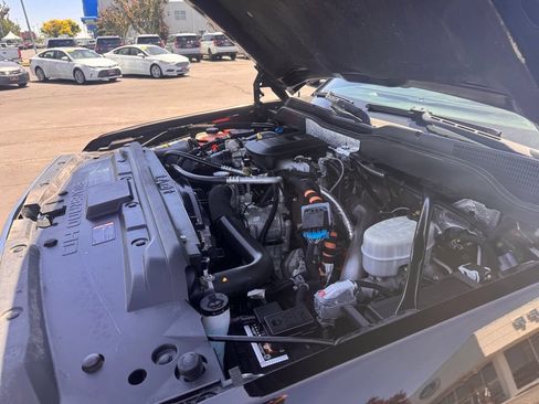 Used 2016 Chevrolet Silverado 3500 4x4 Double Cab image 28