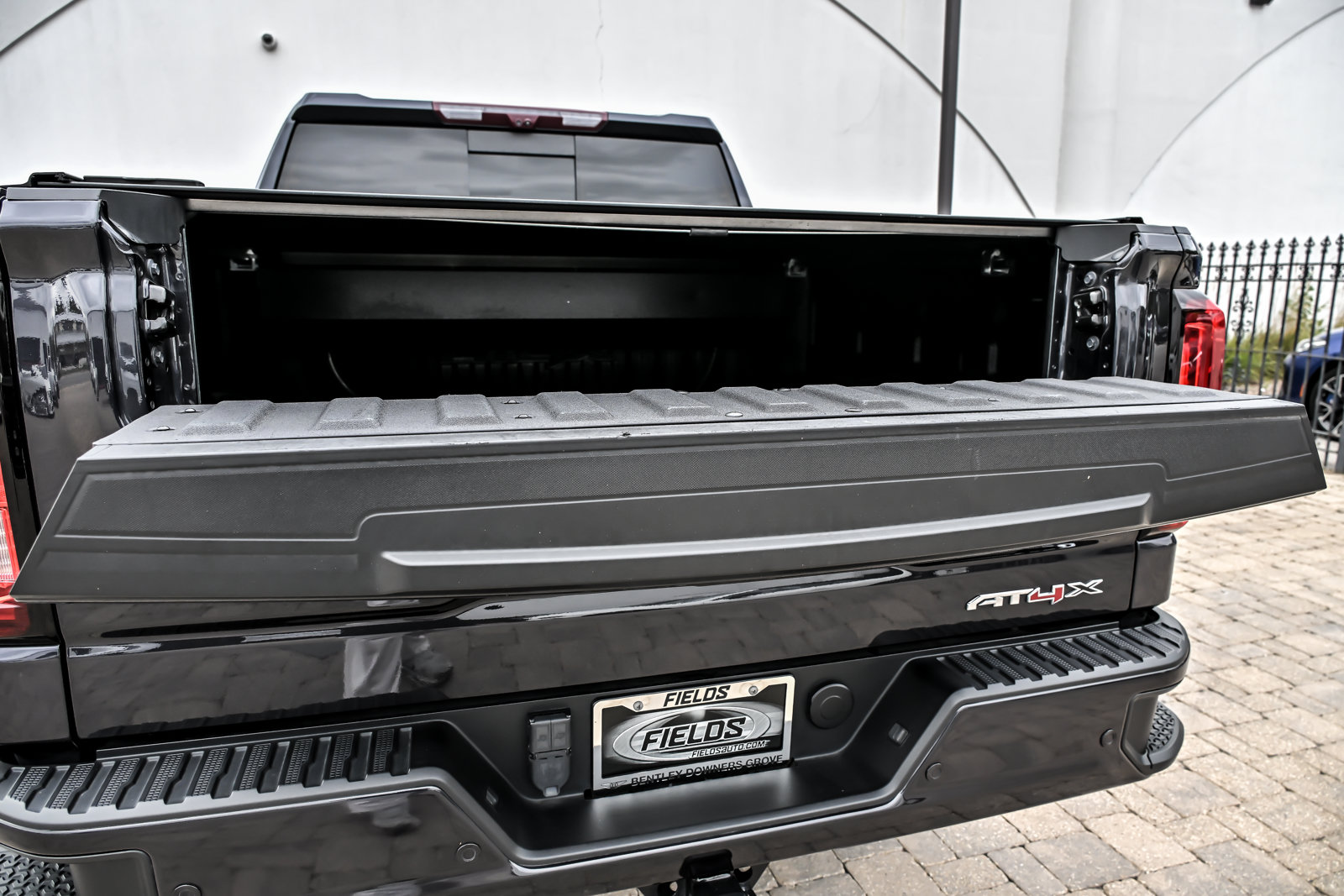 Used 2022 GMC Sierra 1500 AT4X AWD/4WD image 14