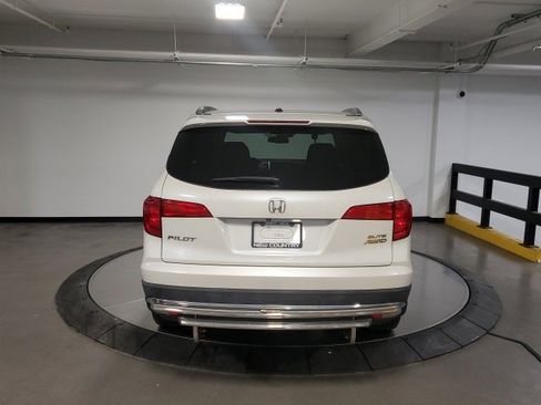 Used 2016 Honda Pilot Elite image 6