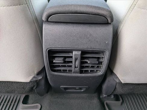 Used 2022 Toyota Corolla Cross LE FWD image 20