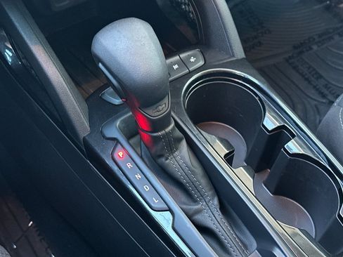 Used 2022 Chevrolet TrailBlazer LT w/ Convenience Package image 18