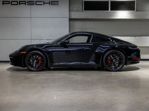 Used 2024 Porsche 911 Carrera 4S image 2