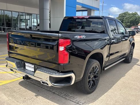New 2026 Chevrolet Silverado 1500 LTZ w/ LTZ Premium Package AWD/4WD image 3