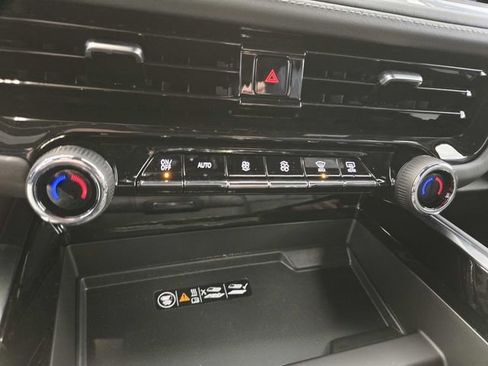 New 2026 Chevrolet Suburban LT w/ Comfort Package image 20