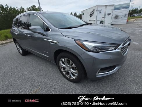 Used 2020 Buick Enclave Avenir w/ Avenir Technology Package AWD/4WD image 6