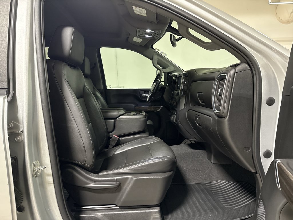 Used 2020 Chevrolet Silverado 2500 LT w/ Texas Edition AWD/4WD image 21