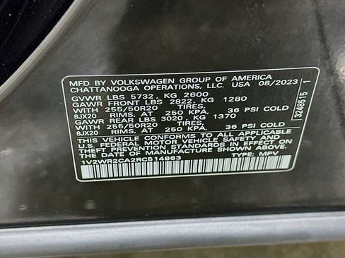 Used 2024 Volkswagen Atlas SE FWD image 33