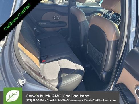 Used 2016 Kia Soul + w/ Audio Package FWD image 32