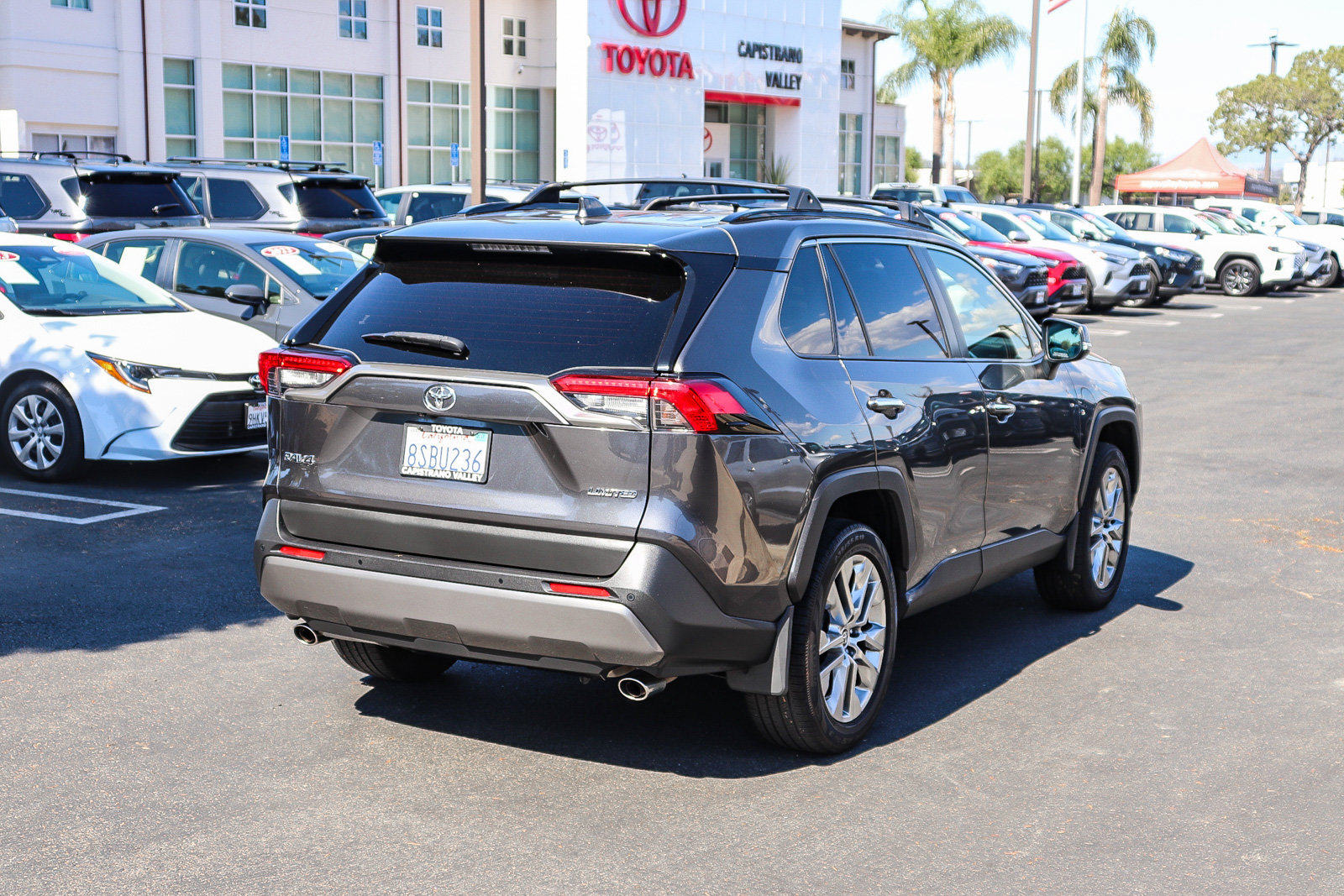 Certified 2020 Toyota RAV4 Limited FWD image 9