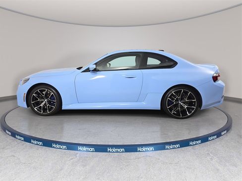 Used 2025 BMW M2 w/ Lighting Package image 9