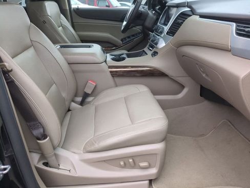 Used 2020 GMC Yukon XL SLT w/ Open Road Package image 25