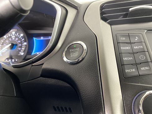 Used 2018 Ford Fusion S image 24