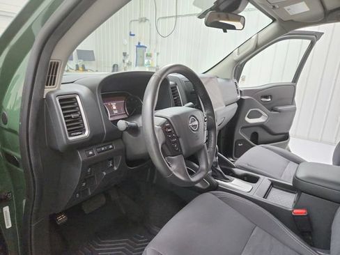 Used 2023 Nissan Frontier SV w/ SV Convenience Package RWD image 19