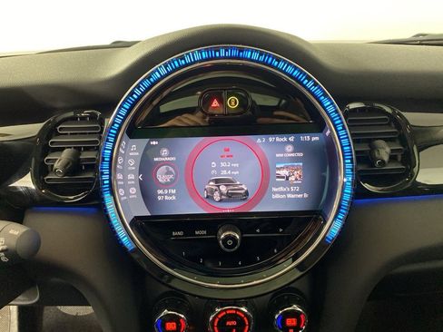 Certified 2023 MINI Cooper 4-Door Hardtop image 15