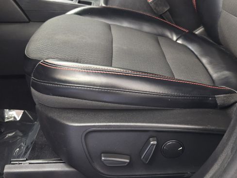 Used 2023 Ford Escape ST-Line w/ Tech Pack #1 FWD image 24