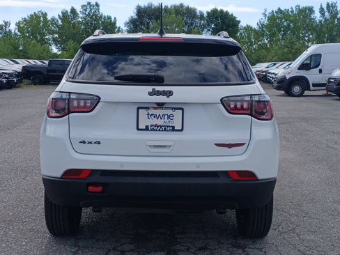 Used 2023 Jeep Compass Trailhawk AWD/4WD image 8
