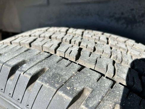 Used 2011 Ford E-250 and Econoline 250 w/ PWR Group image 18