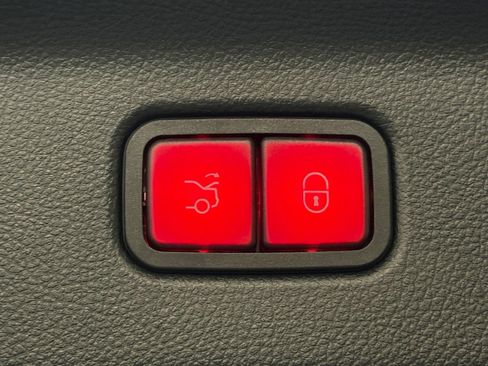 Used 2026 Mercedes-Benz S 580 4MATIC Sedan image 18
