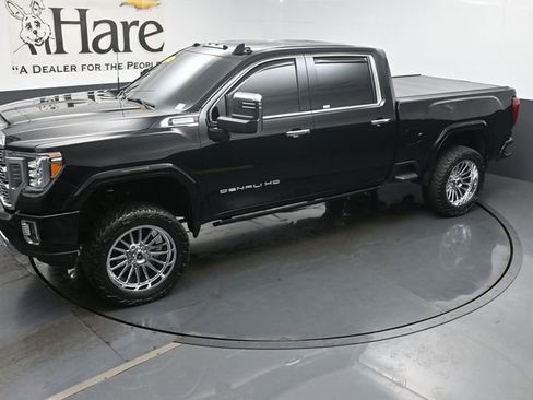 Used 2020 GMC Sierra 2500 Denali w/ Denali Ultimate Package image 39