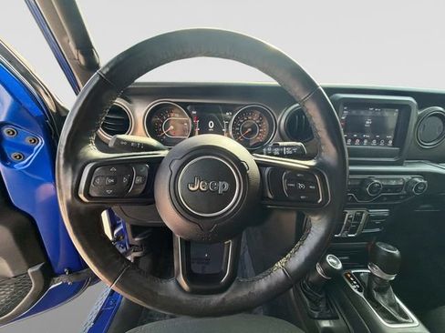 Used 2018 Jeep Wrangler Unlimited Sport S AWD/4WD image 25