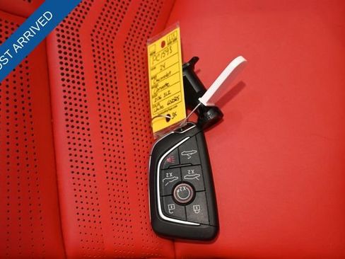 Used 2024 Chevrolet Corvette Z06 image 32