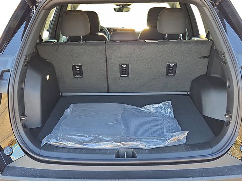 New 2026 Chevrolet Equinox LT w/ Safety and Technology Package image 9