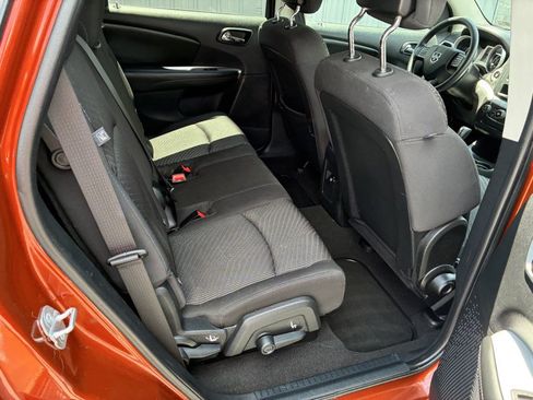 Used 2014 Dodge Journey SXT w/ Flexible Seating Group AWD/4WD image 15