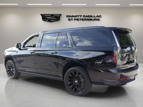 New 2026 Cadillac Escalade ESV Platinum Sport w/ LPO, ONYX Package AWD/4WD image 3