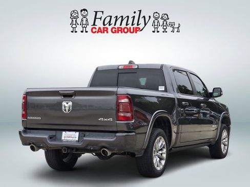 Used 2019 RAM 1500 Laramie w/ Sport Appearance Package AWD/4WD image 4