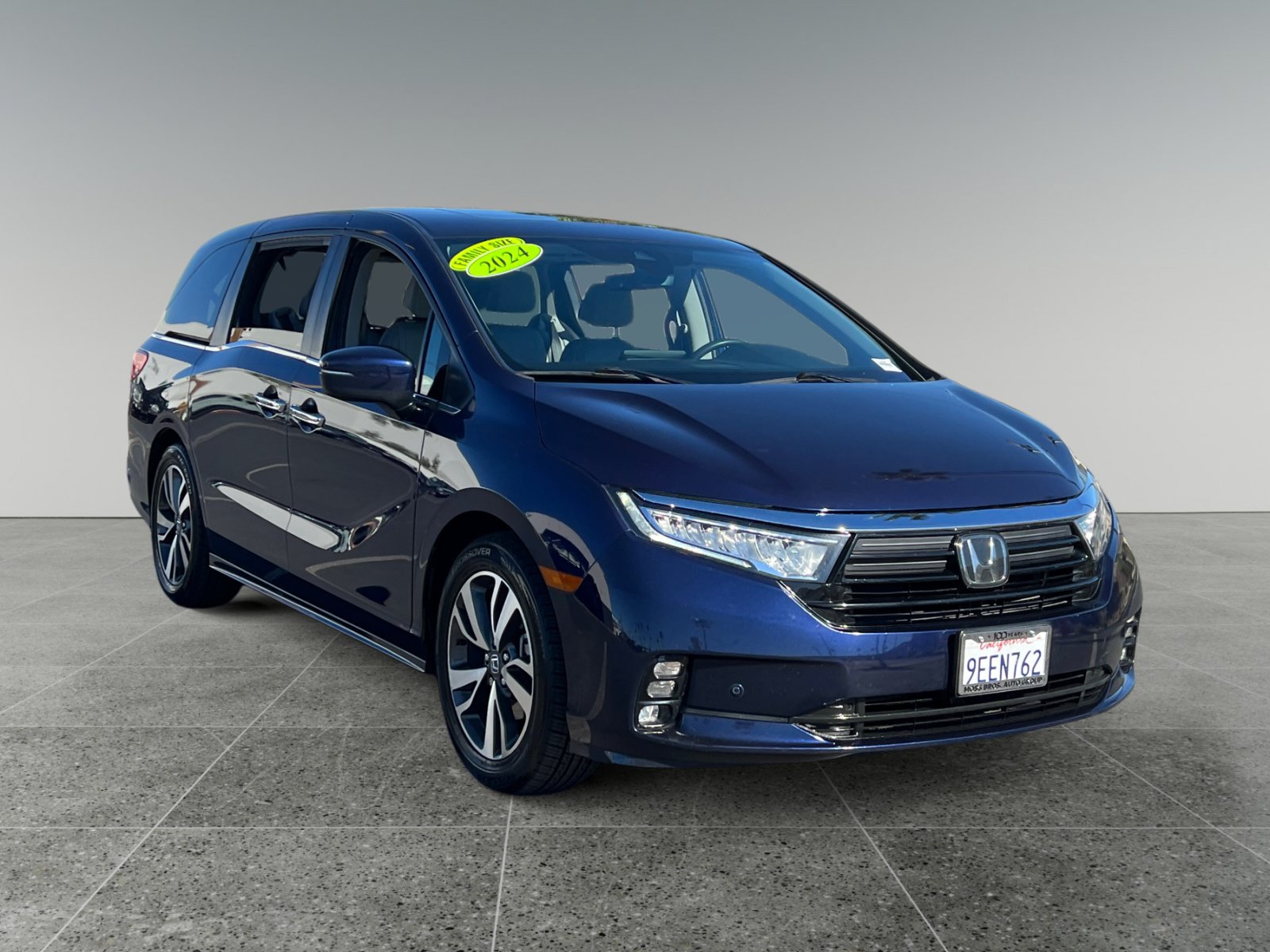 Used 2023 Honda Odyssey Touring image 7